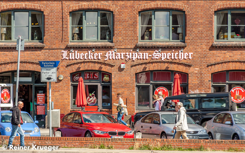 IMG_5925.jpg - Lübecker MArzipan-Speicher
