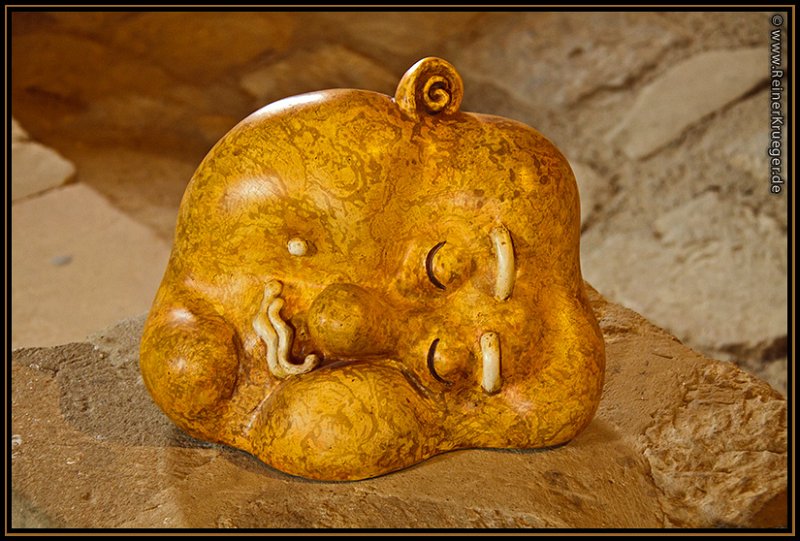 Lux2011_0208.jpg - Burg Fiels in Larochette