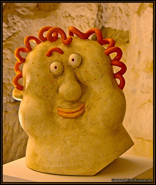 Lux2011_0217a.jpg - Burg Fiels in Larochette