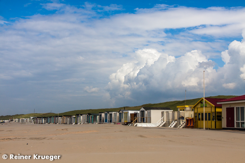 IMG_0053.jpg - Am Strand von Wijk aan Zee