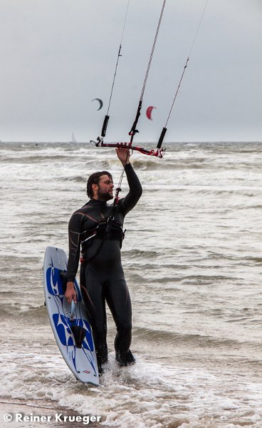 IMG_0080.jpg - Am Strand von Wijk aan Zee