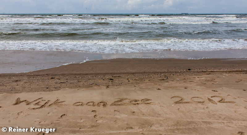 IMG_0101.jpg - Am Strand von Wijk aan Zee