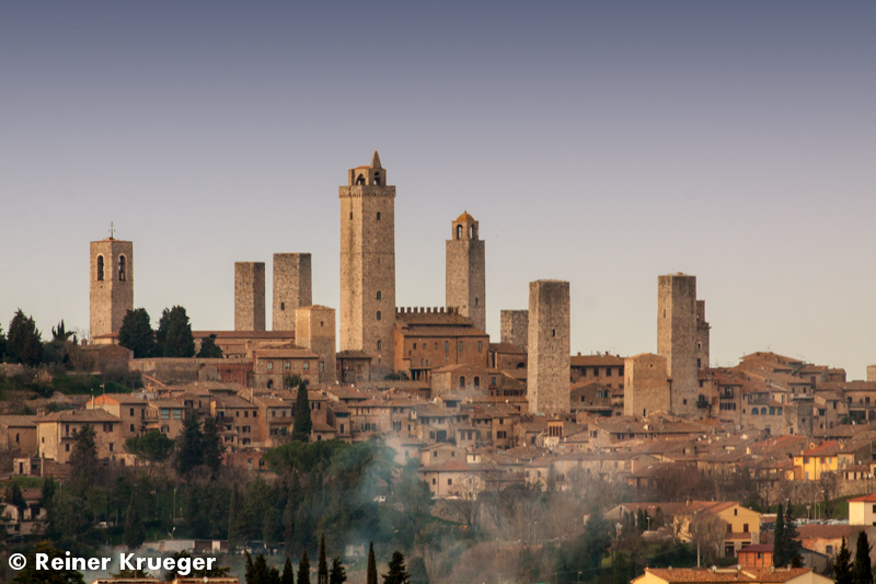 Toskana-138.jpg - Blick zurück auf San Gimignano